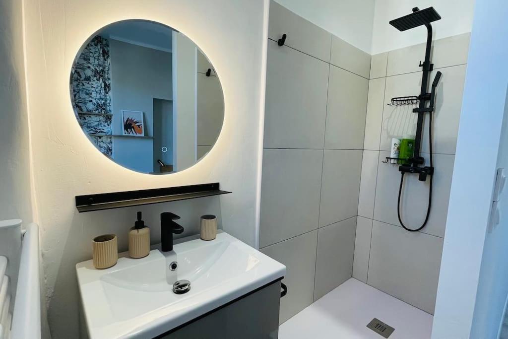 Appartement Renove Proche Du Parc De La Tete D'Or Вийёрбан Экстерьер фото